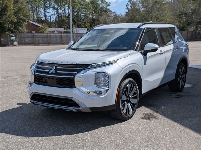 2026 Mitsubishi Outlander SE:MI30280