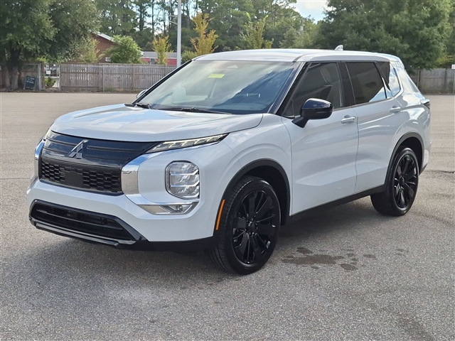 2026 Mitsubishi Outlander LE:MI30630