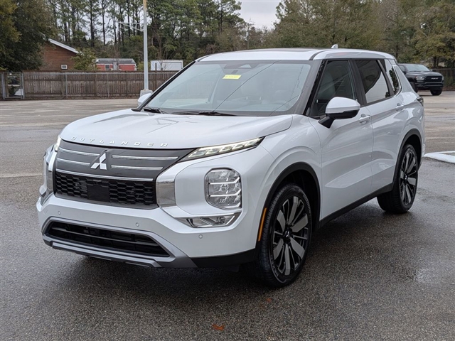 2026 Mitsubishi Outlander SE:MI30130