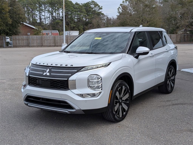 2026 Mitsubishi Outlander SE:MI30210