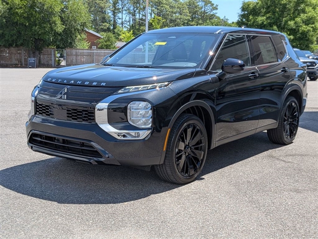 2026 Mitsubishi Outlander SE:MI30420