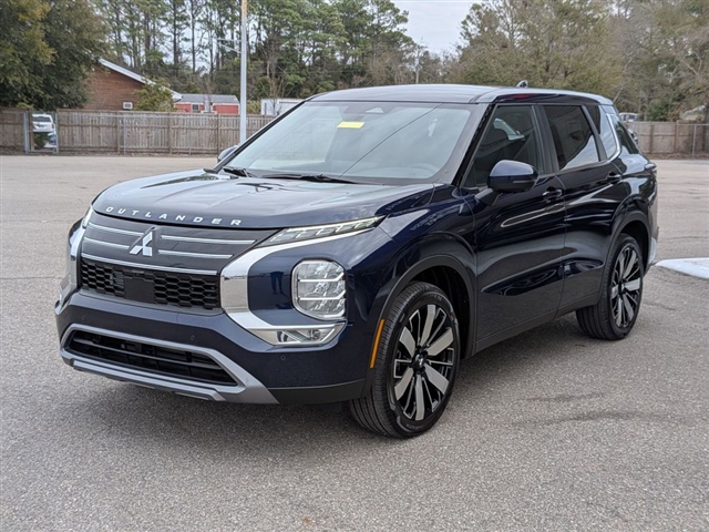 2026 Mitsubishi Outlander SE:MI30250