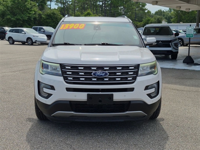 2017 Ford Explorer Limited:02560UU