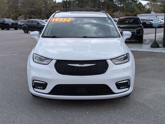 2022 Chrysler Pacifica Touring L:02150UU