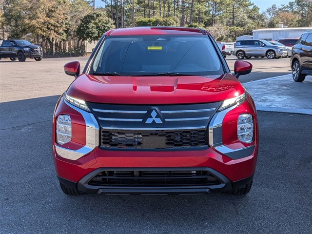 2026 Mitsubishi Outlander ES:MI30070