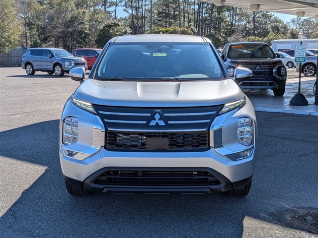 2026 Mitsubishi Outlander ES:MI30240