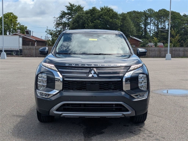 2025 Mitsubishi Outlander SE:MM39590