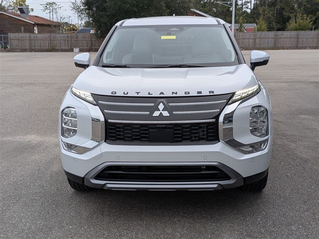 2025 Mitsubishi Outlander SE:MM39970