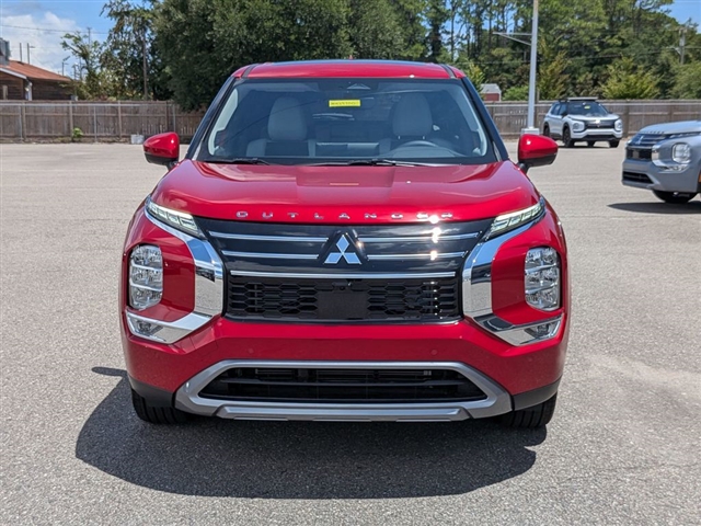2025 Mitsubishi Outlander SE:MM39700