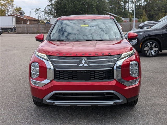 2025 Mitsubishi Outlander SE:MM39840