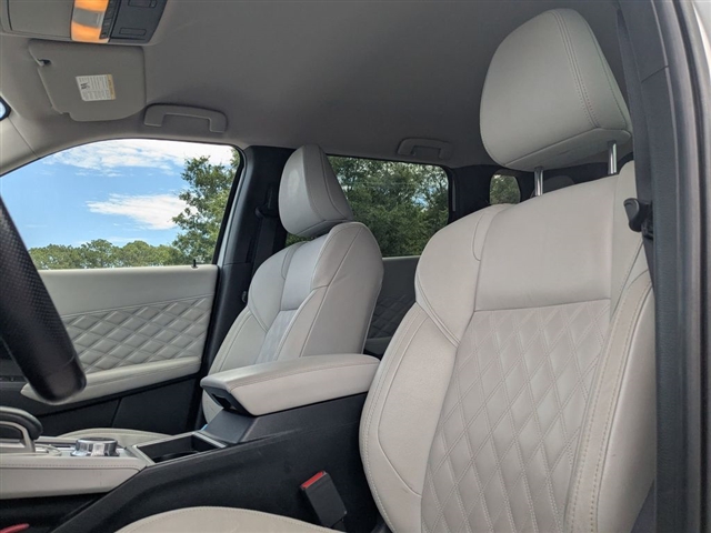 2022 Mitsubishi Outlander SEL:38242N