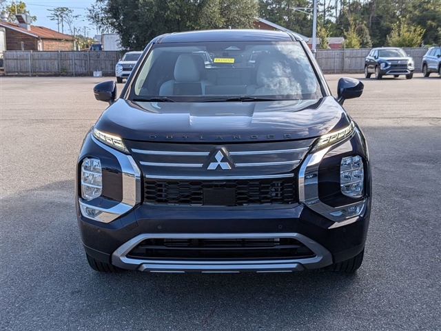 2025 Mitsubishi Outlander SE:MM39850
