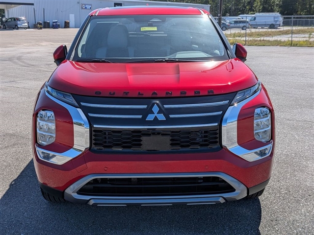 2025 Mitsubishi Outlander SE:MM39870