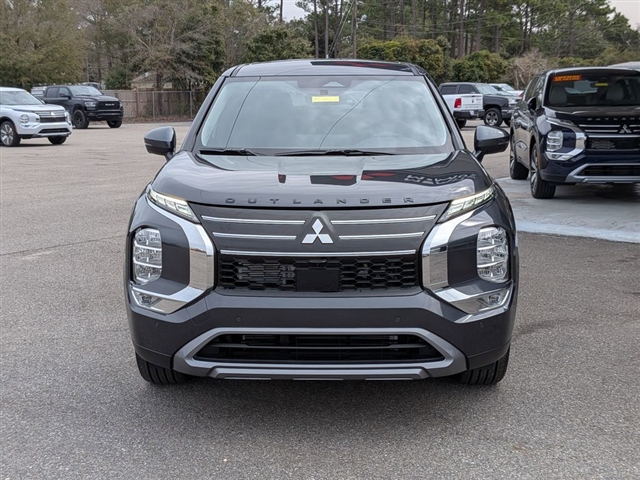 2026 Mitsubishi Outlander SE:MI30260