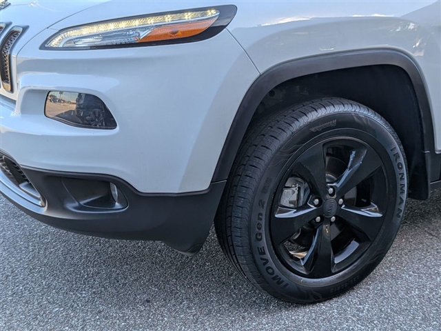 2017 Jeep Cherokee Limited:01780UU