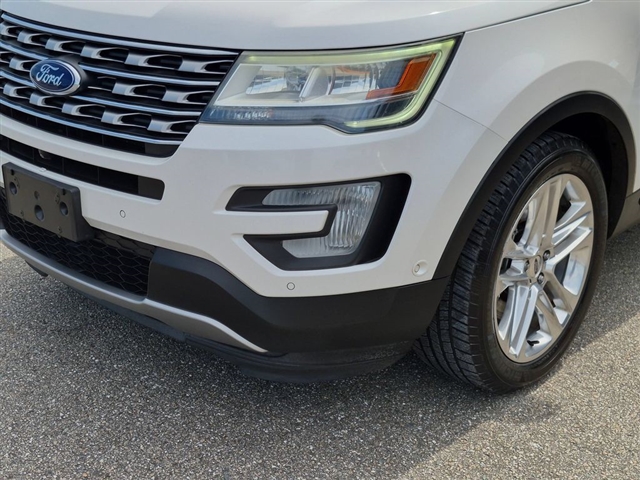2017 Ford Explorer Limited:02560UU