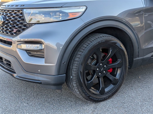 2022 Ford Explorer ST:02050UU
