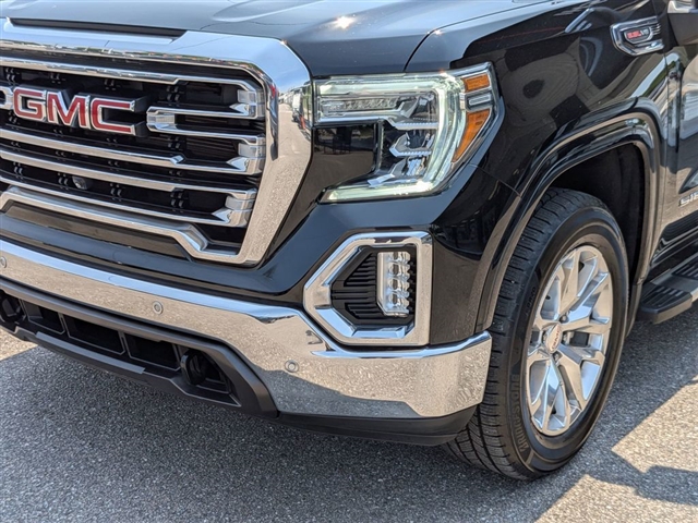 2021 GMC Sierra 1500 SLT:02300UU
