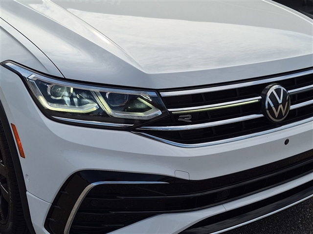 2022 Volkswagen Tiguan SEL R-LINE - Photo 9