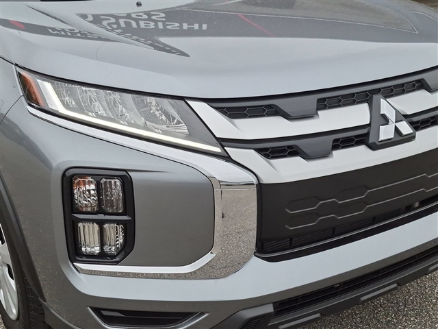 2027 Mitsubishi Outlander Sport S:MI230540