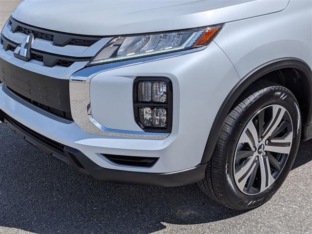 2026 Mitsubishi Outlander Sport SE:MI330340