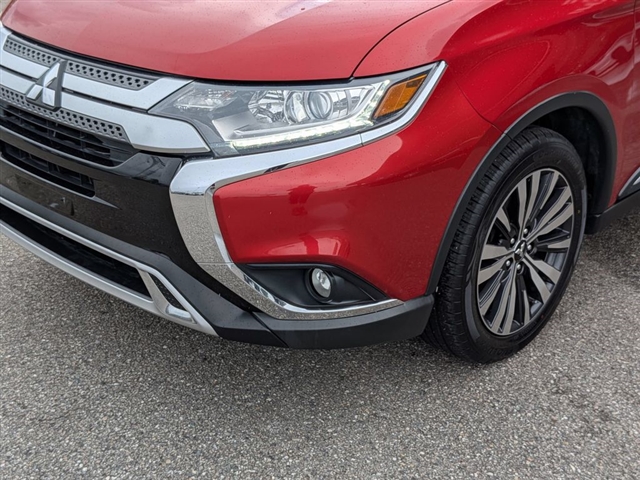 2019 Mitsubishi Outlander ES:02420UU