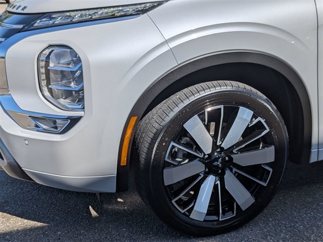 2025 Mitsubishi Outlander SEL:MM39860