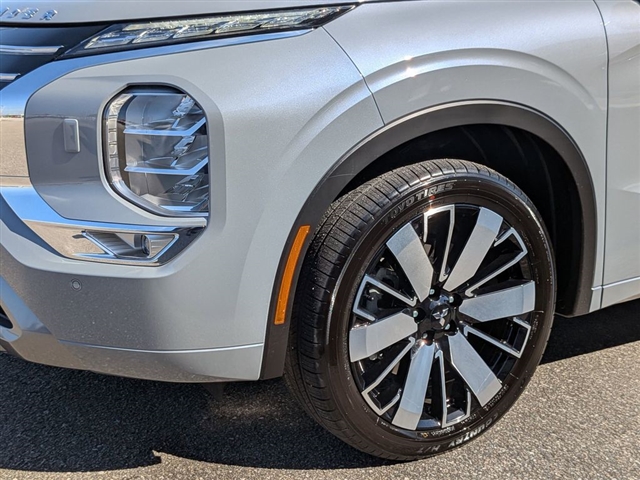 2025 Mitsubishi Outlander SEL:MM39770