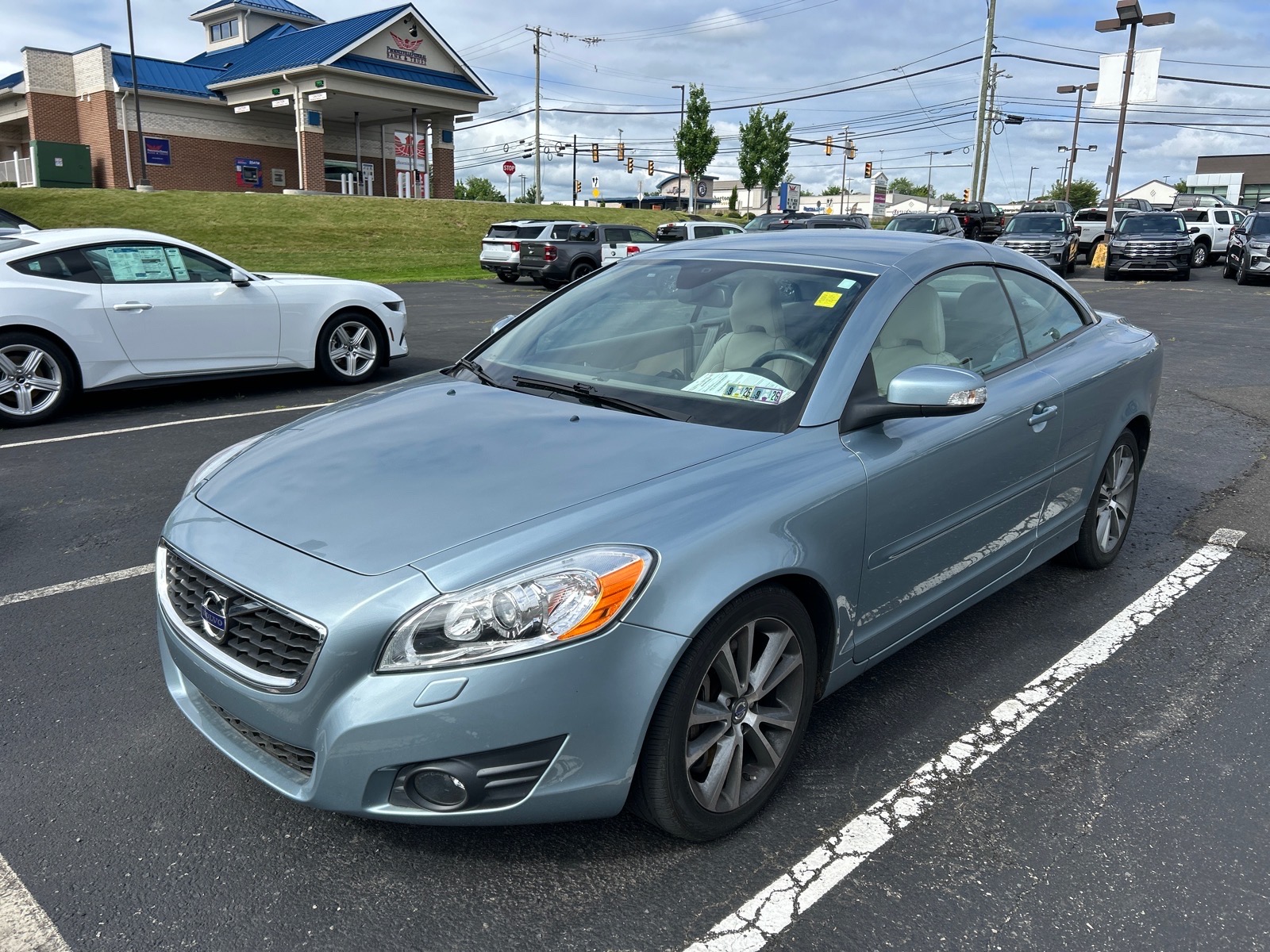 Electric Silver Metallic 2011 Volvo C70 T5 Convertible Front-Wheel Drive 5-Speed Automatic