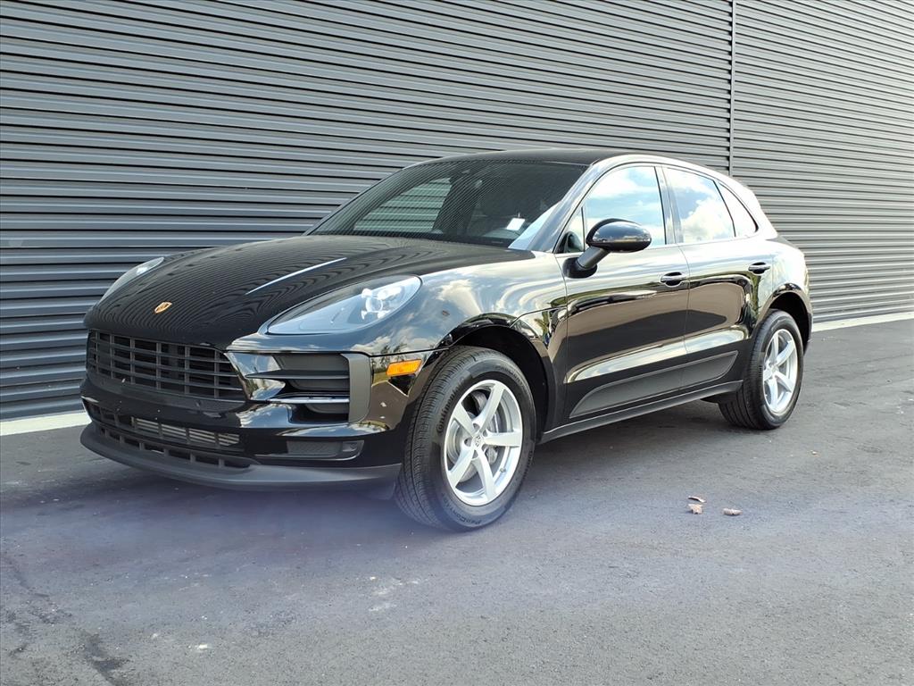 2021 Porsche Macan Base