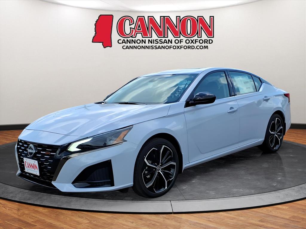 2025 Nissan Altima 2.5 SR