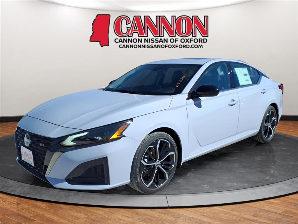 2025 Nissan Altima 2.5 SR