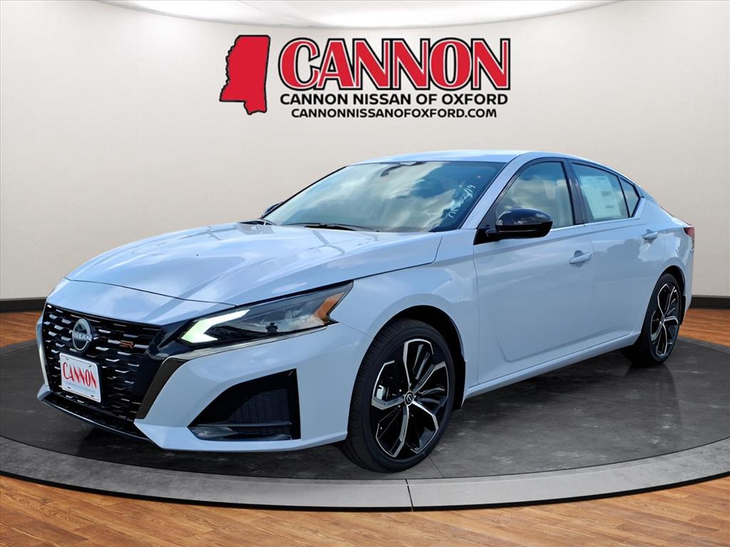 2025 Nissan Altima 2.5 SR