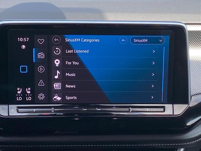 2024 Volkswagen Atlas Cross Sport 2.0T SEL R-Line