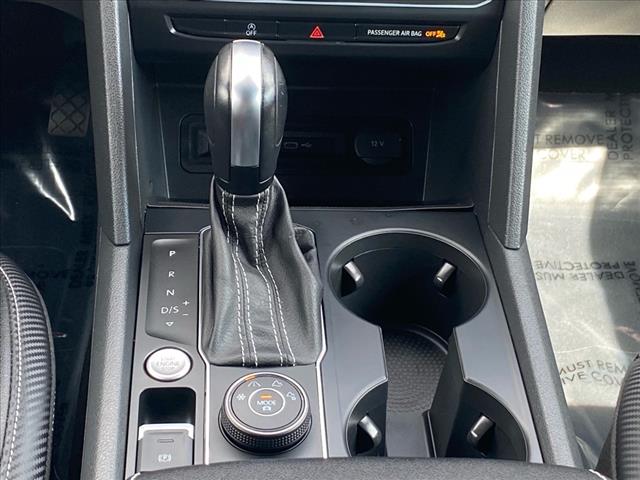 2021 Volkswagen Atlas Cross Sport 2.0T SE w/Technology