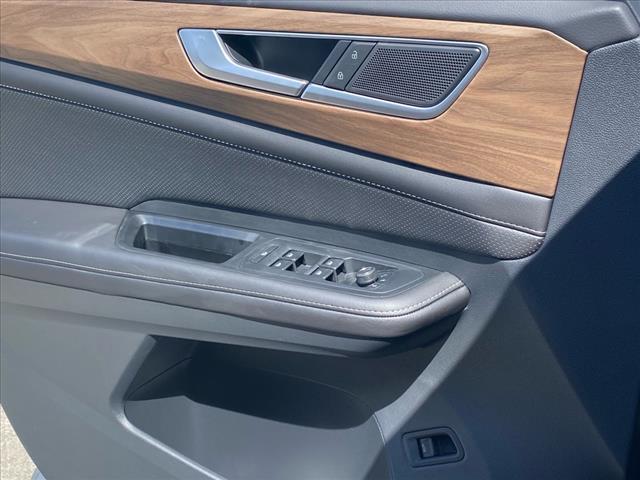 2025 Volkswagen Atlas SE 4Motion