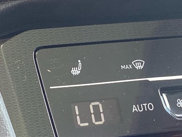 2025 Volkswagen Taos 