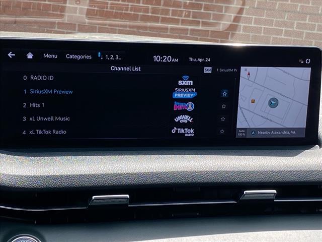 2022 Genesis GV70 2.5T Standard