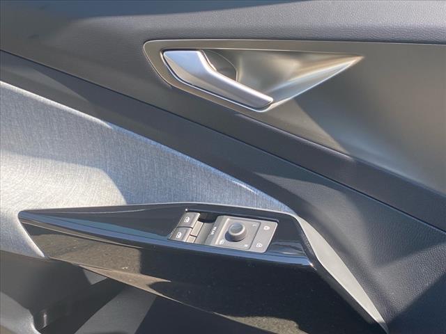 2025 Volkswagen ID.4 Pro