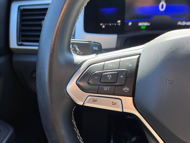 2022 Volkswagen Atlas Cross Sport 3.6L V6 SE w/Technology