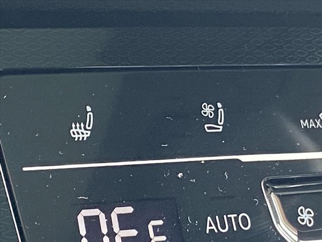 2025 Volkswagen Taos SEL 4Motion