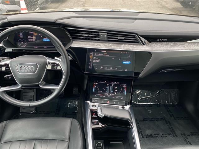 2021 Audi e-tron Premium quattro