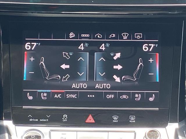 2021 Audi e-tron Prestige quattro