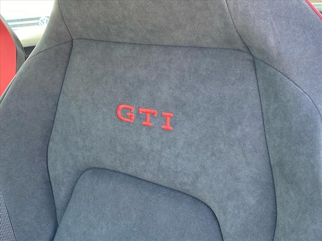 2025 Volkswagen Golf GTI 