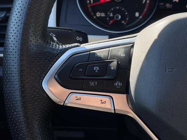 2021 Volkswagen Atlas Cross Sport 3.6L V6 SE w/Technology R-Line
