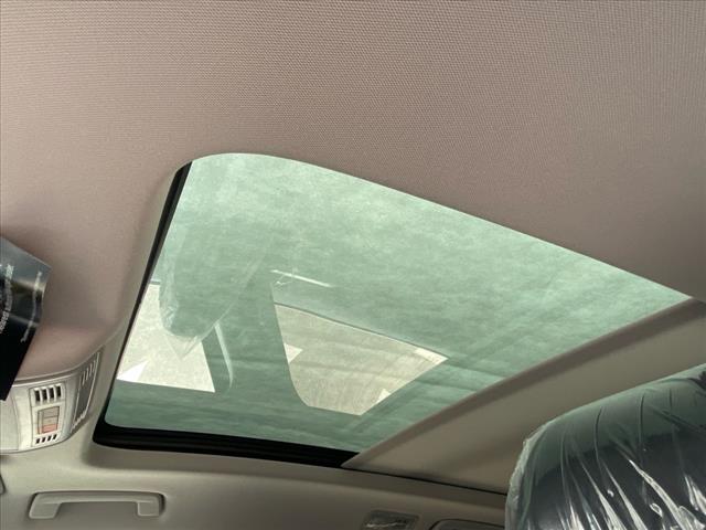 2025 Volkswagen Taos SEL 4Motion