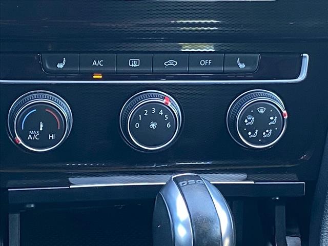 2017 Volkswagen Golf GTI SE