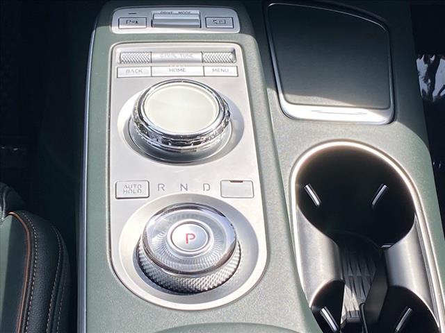 2022 Genesis GV70 2.5T Standard