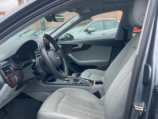 2019 Audi A4 quattro Premium Plus 45 TFSI