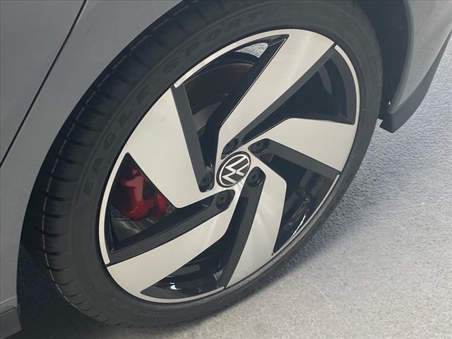 2025 Volkswagen Golf GTI 